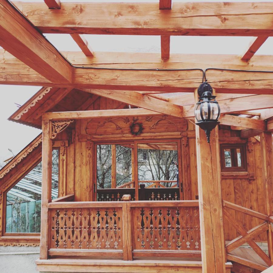 Jermatun Guest House Dilijan Esterno foto