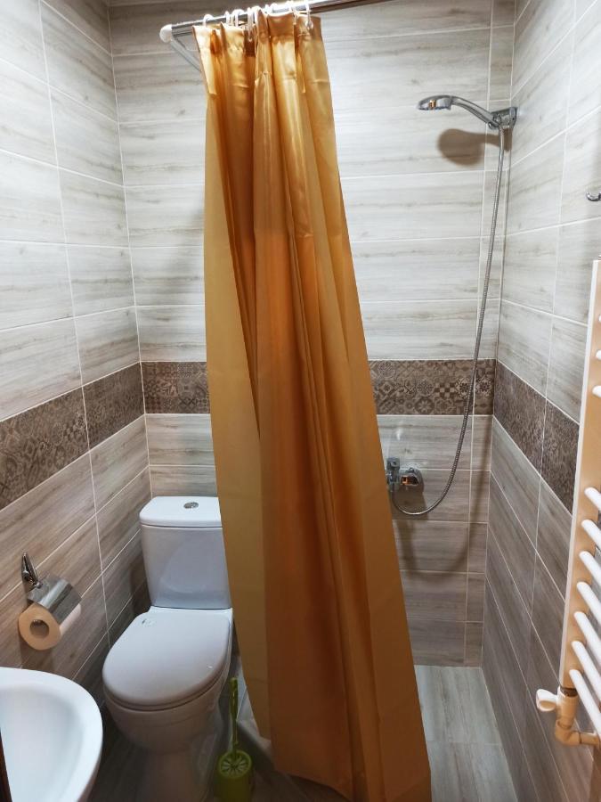Jermatun Guest House Dilijan Esterno foto